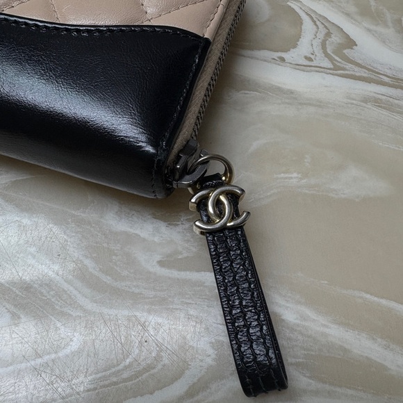 Chanel Gabrielle Long Wallet - Picture 5 of 12